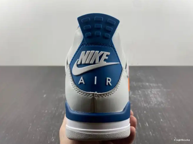 FV5029-141 4 Military Air Blue Jordan 0601